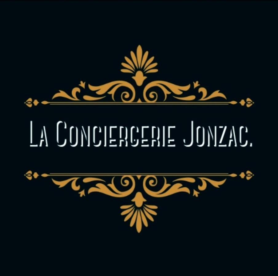 Laconciergeriejonzac, Residence Georgeon Екстериор снимка